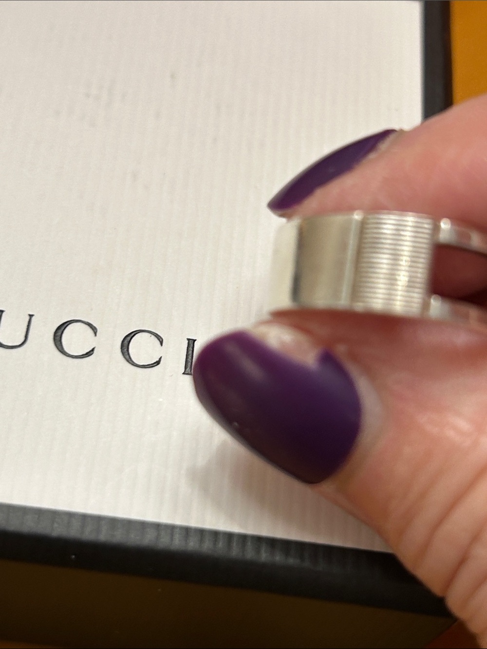Gucci Silver Men's Ring size 9 with pouch,  care tags and box - Picture 3 of 11